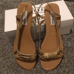 Gold Metallic Steve Madden Sandals, Size 8 1/2